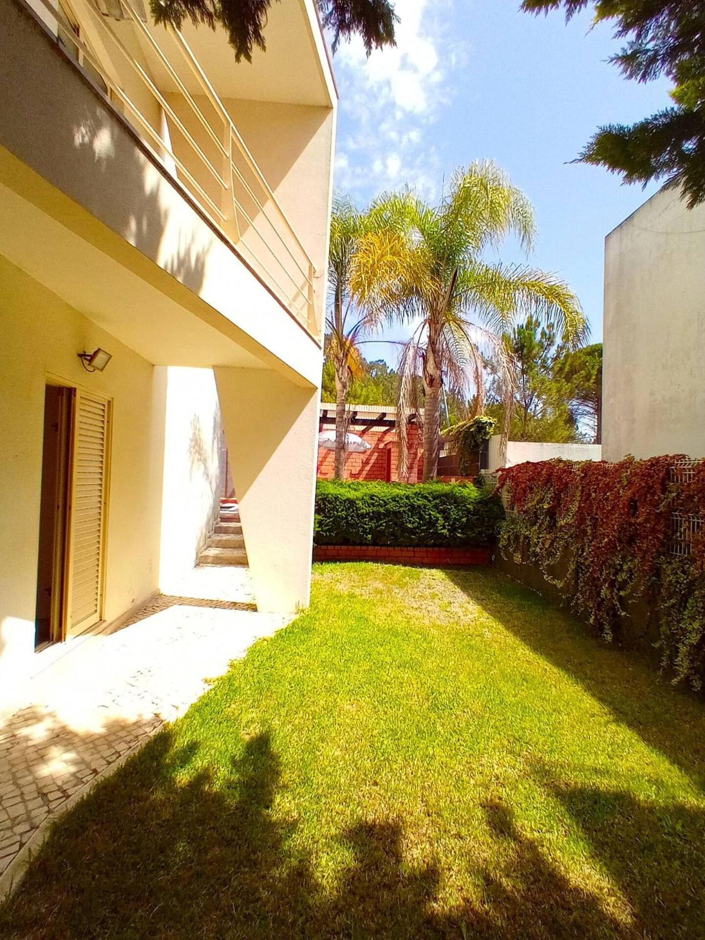 Sesimbra Charming Pool Duplex Bbk & Garden别墅 外观 照片